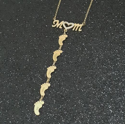 Mother's Day Gift!Diamond Mom Necklace With Baby Feet